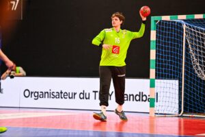 https://handnews.fr/wp-content/uploads/2024/03/Romann-Carle-equipe-de-France-U20-credits-IconSport-FFHandball-300x200.jpg
