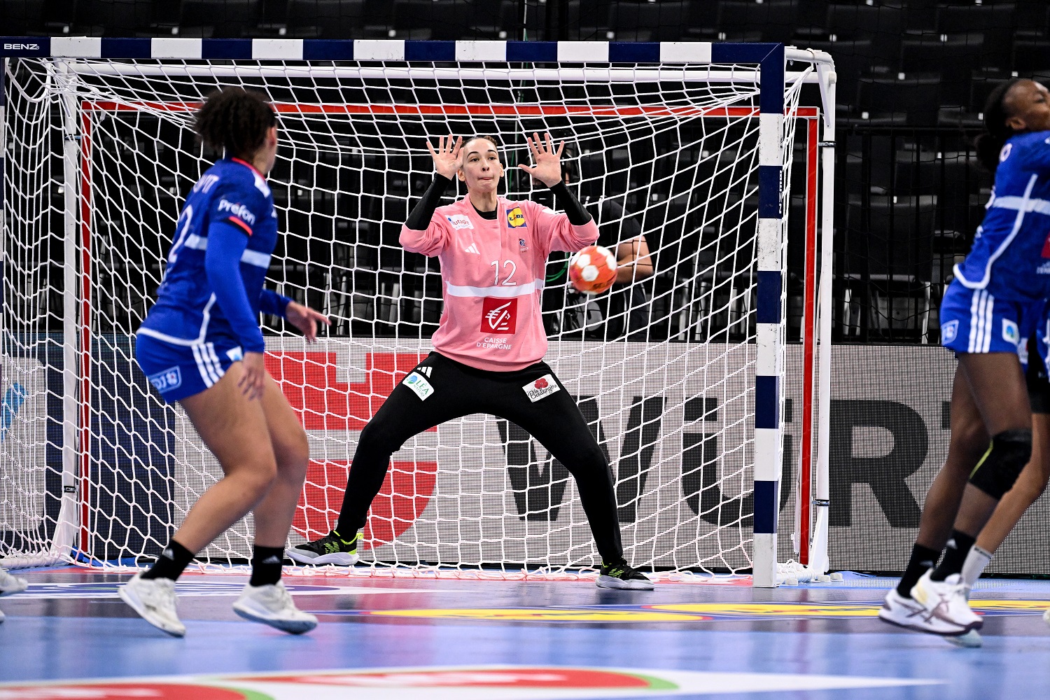 EDF | Les Bleues s’en sortent sans convaincre contre l’Angola