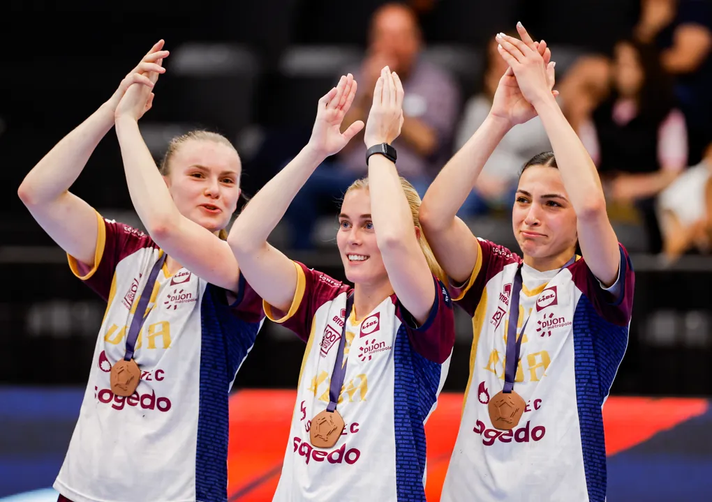 Lilou Pintat, Stine Lonborg et Nina Dury - JDA Bourgogne Dijon (Crédit : EHF - Kolektiff)