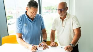 https://handnews.fr/wp-content/uploads/2025/07/Laurent-Munier-x-La-Motte-800x450-1-300x169.jpg