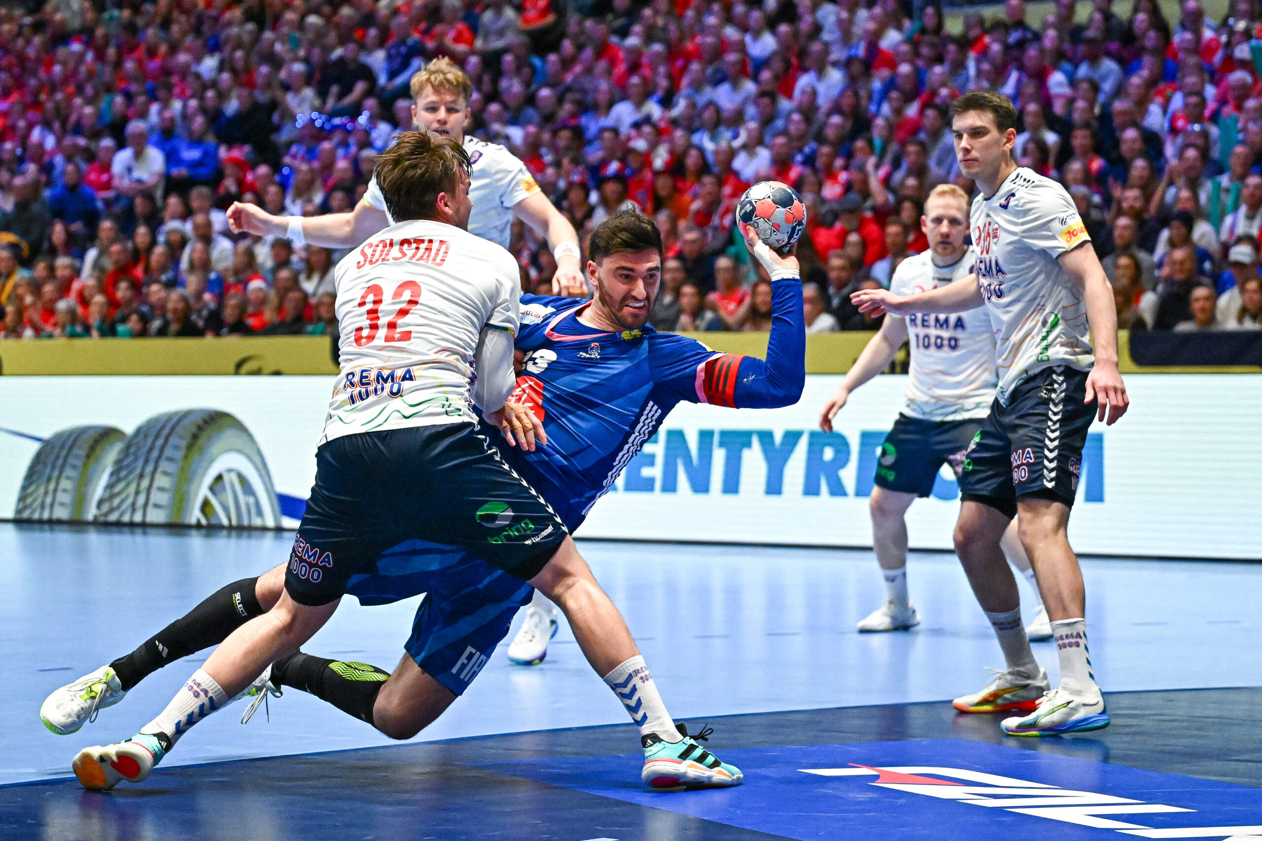 EDF (M) | Le Danemark fait plier les Bleus dans une ambiance irrespirable